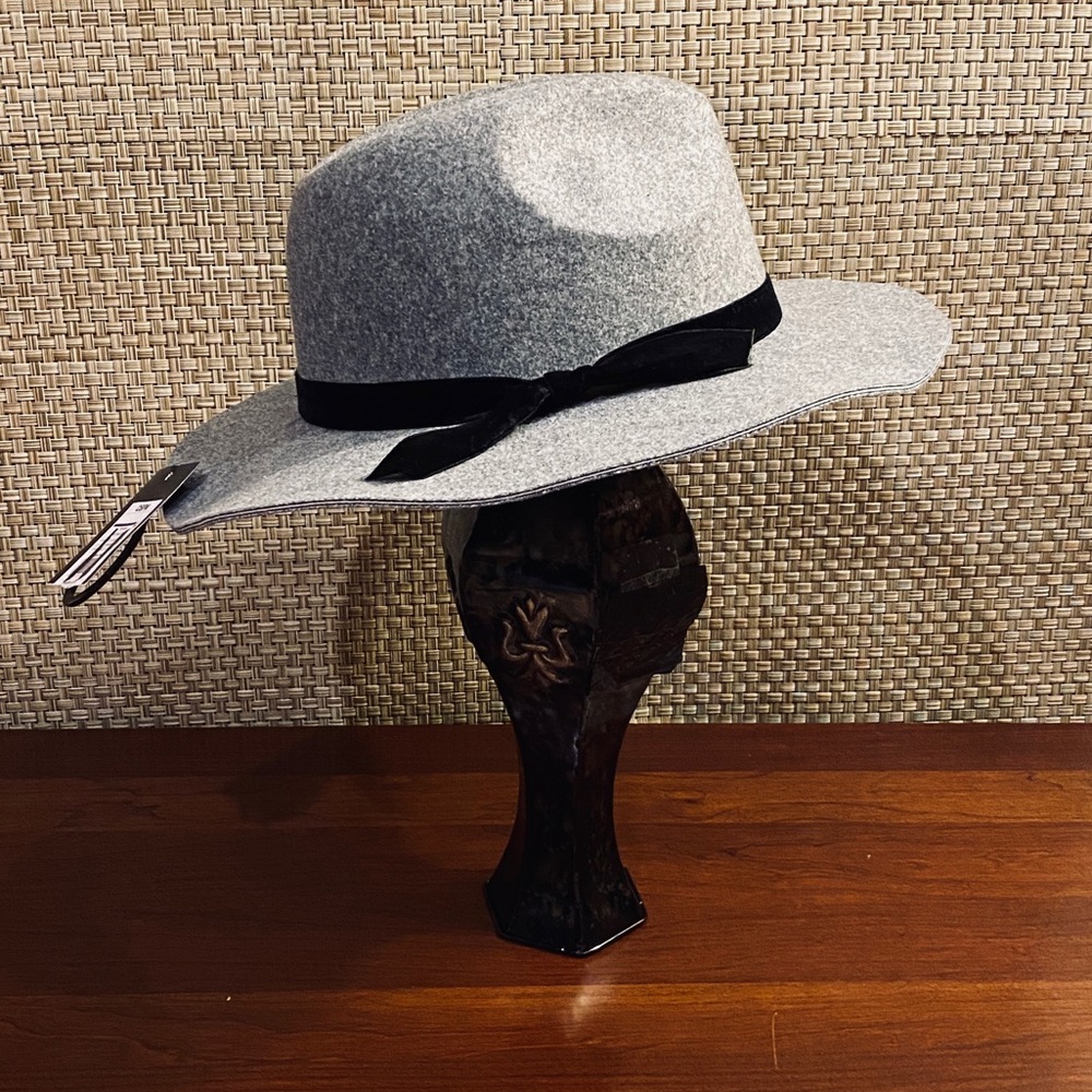 🌟HP🌟Vegan NWT Gray Flannel Fedora - Picture 2 of 7